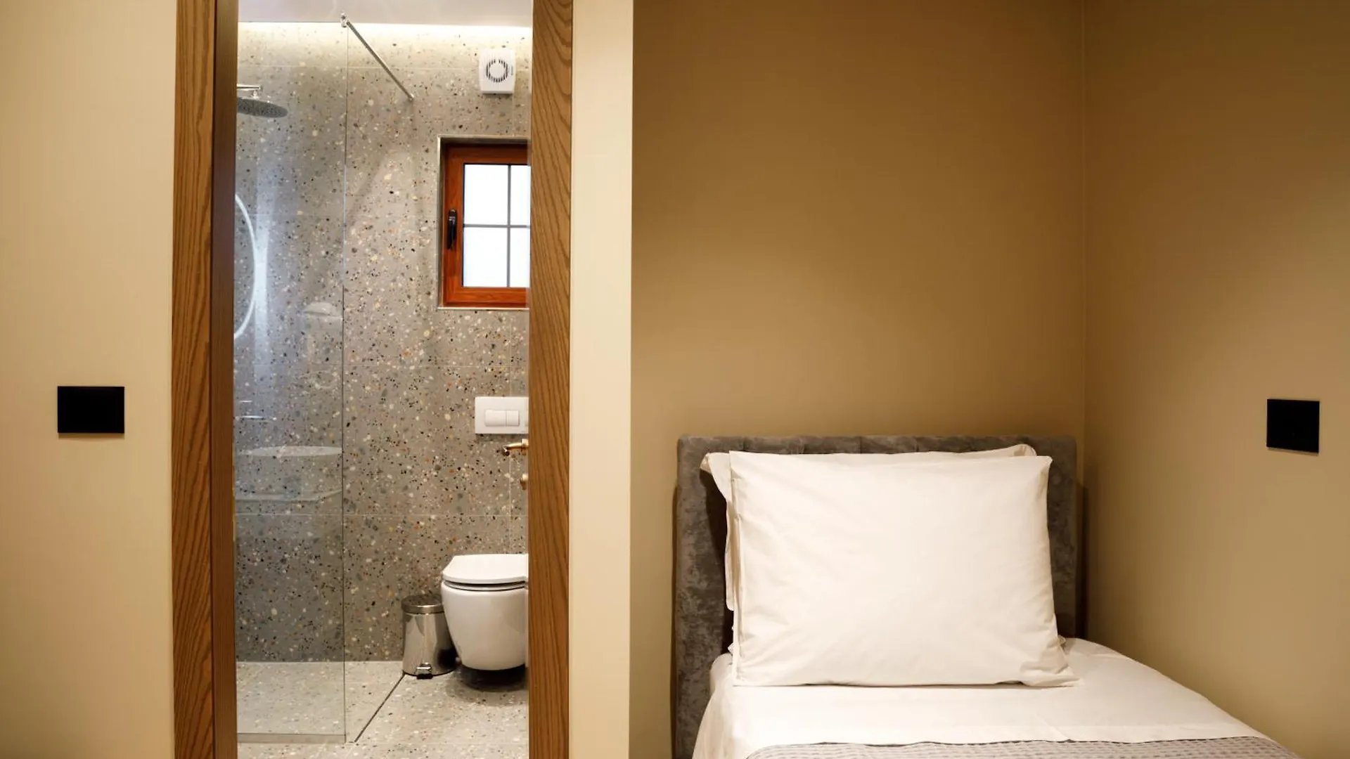 Sunny Hill Boutique Hotel Gjirokaster