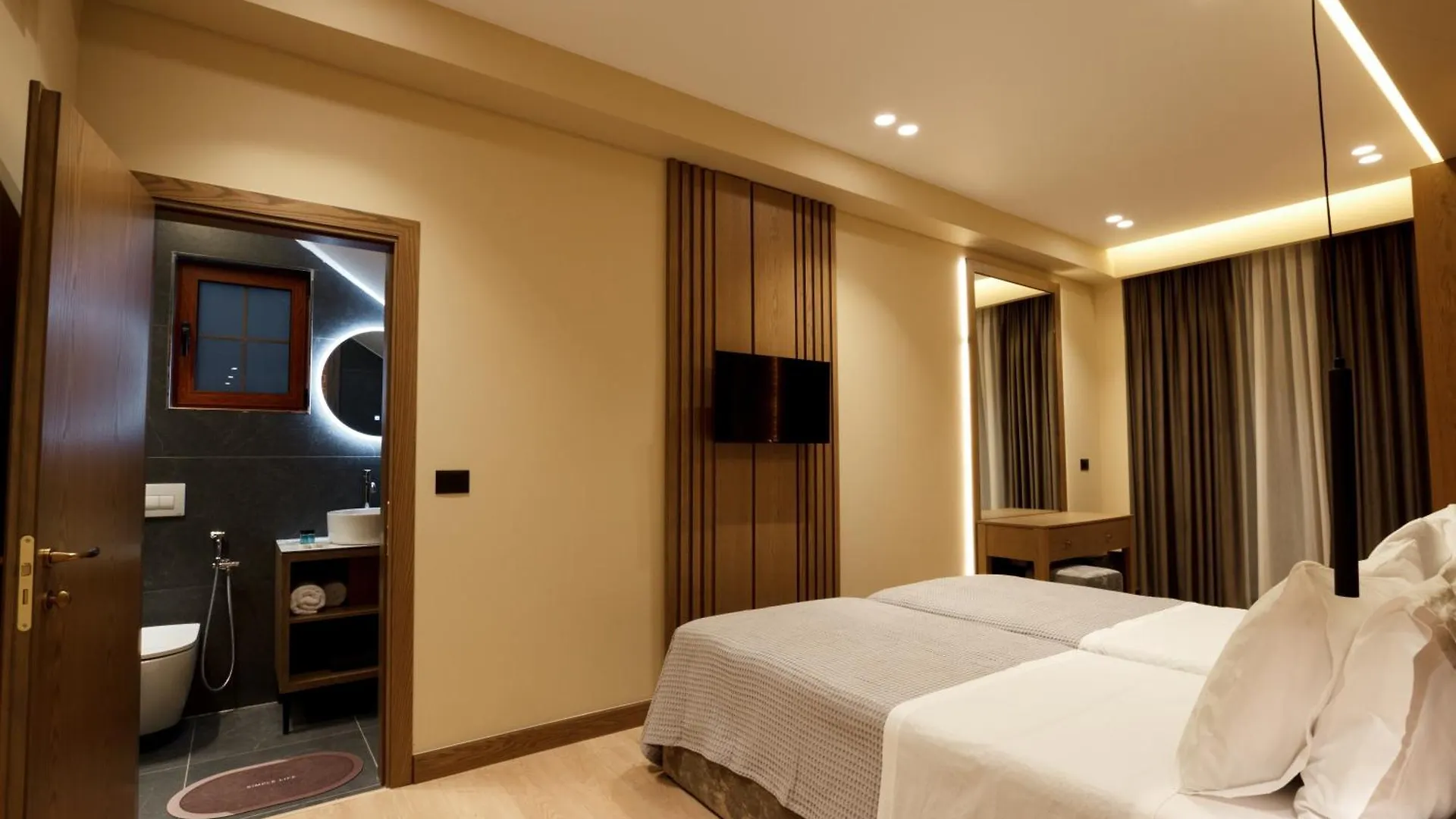 Sunny Hill Boutique Hotel Gjirokaster