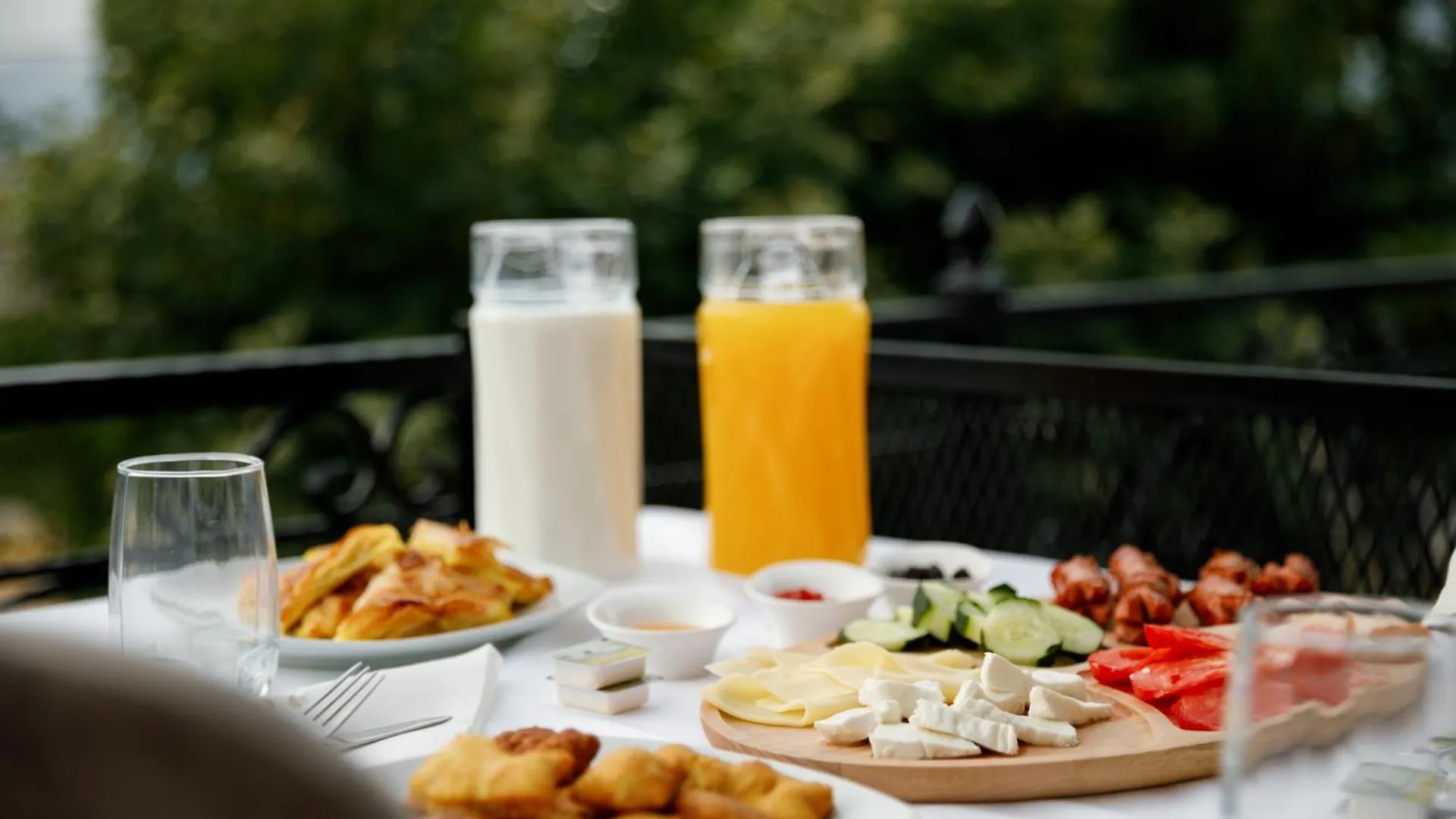 Sunny Hill Boutique Hotel Gjirokaster