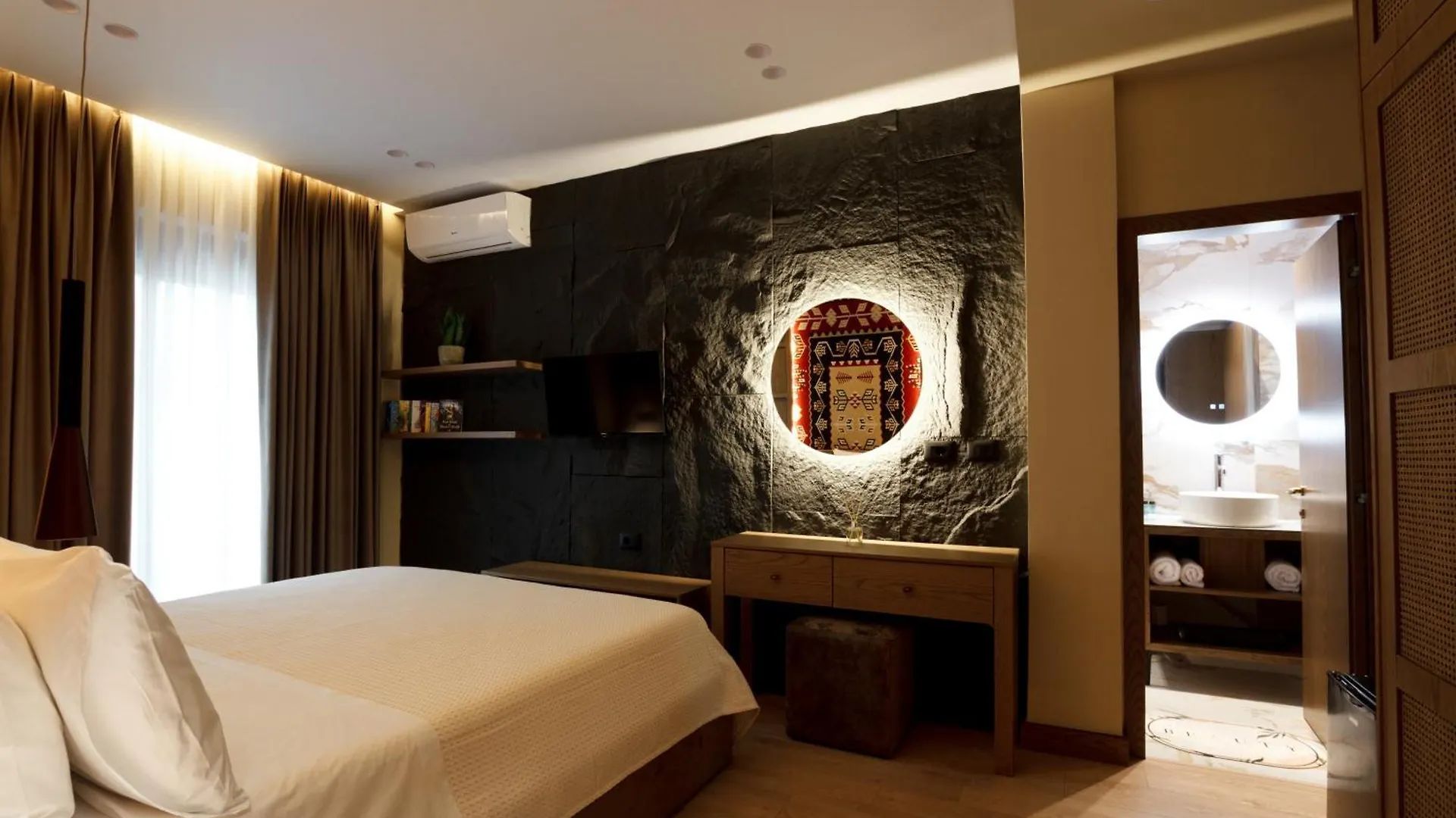 Sunny Hill Boutique Hotel Gjirokaster Albania